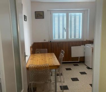 Bourg-en-Bresse Apartment | La belle époque