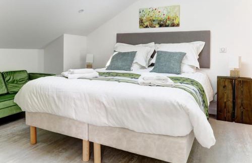 Matougues Apartment | La Belle Cachette