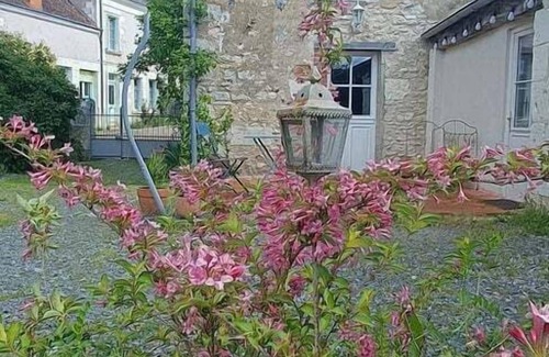Chedigny House | La belle de Ronsard