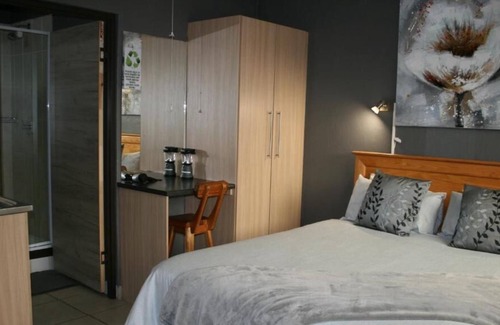 Parys House | La Belle Guesthouse