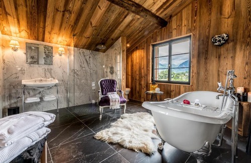 Bourg-Saint-Maurice Bed & Breakfast | La Belle Josephine