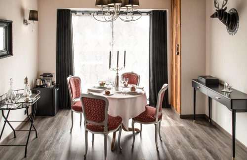 Bourg-Saint-Maurice Bed & Breakfast | La Belle Josephine
