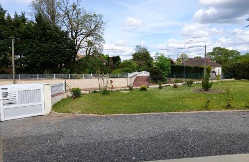 Montmorillon House | La belle maisonette
