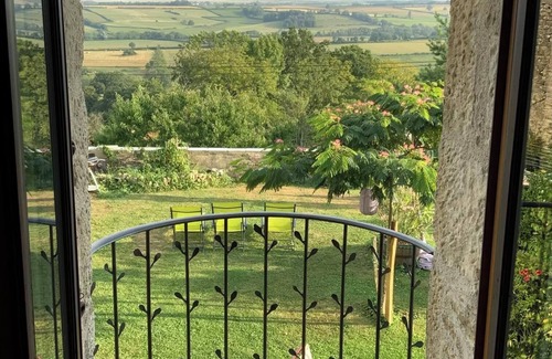 Fain-les-Moutiers House | La Bellevue/Breathtaking views in absolute tranquility/Private Pool