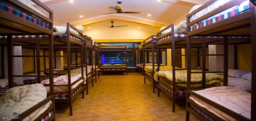 Ramnagar Resort | La Bellevue (Club & Resort)