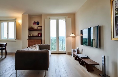 Castelfalfi Apartment | La Bellezza East Volterra Beauty