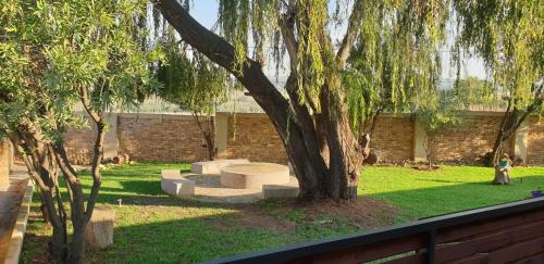 Emalahleni House | La Bendicion