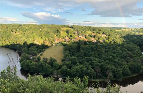 Ceaulmont House | La bergerie - Point de vue sur la Creuse