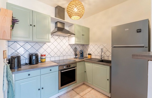 Sorgues House | La Bergeronnette – Holiday Home with Terrace in Sorgues
