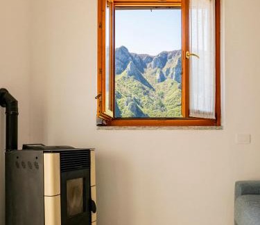 Ballabio Apartment | La Betulla - vicino al lago, vicino alle montagne