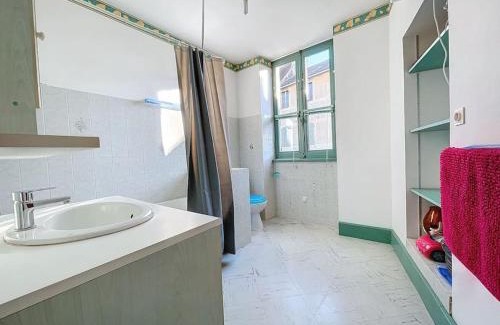 Saint-Gerand-le-Puy House | La Bicoque de Saint Gerand