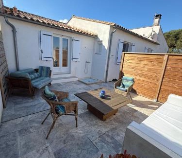 Le Bois-Plage-en-Re House | La Bisquine