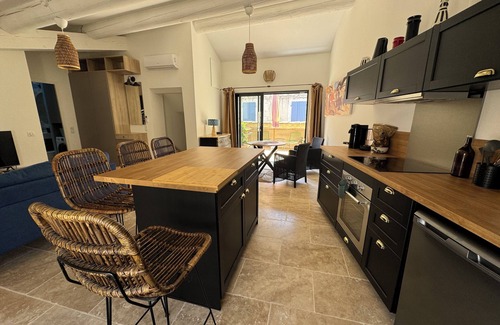 Lourmarin Apartment | La Bohème. Au Cœur de Lourmarin