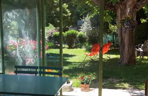 Saint-Martin-de-Castillon House | La Boissetane, maison provençale avec piscine et jardin, au pied du Luberon