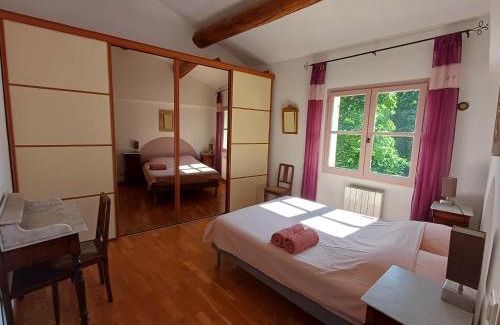 Saint-Martin-de-Castillon House | La Boissetane, maison provençale avec piscine et jardin, au pied du Luberon