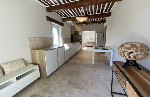 Caderousse House | La Bonamourde, Tout Confort, Piscine & Clim