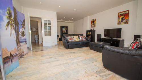 Puerto de la Duquesa House | La Borboleta 8