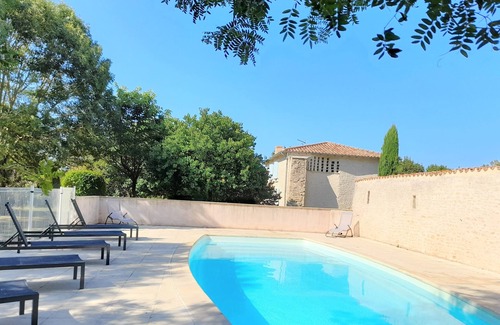 Saint-Pierre-d'Amilly House | La Borderie: the charm in the countryside