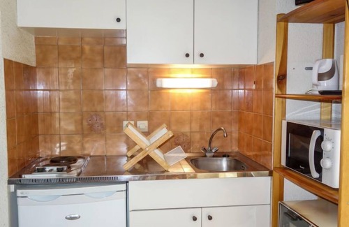Les Contamines-Montjoie Apartment | La Borgia A, B, C by Interhome