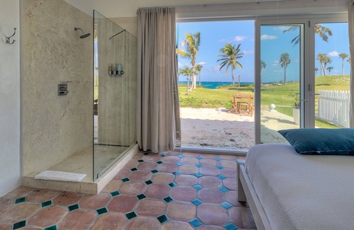 North Palmetto Point Apartment | La Bougainvillea Boutique Hotel - Garden view suite