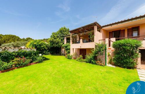 Geremeas Villa | La Bouganville - House with garden and sea view