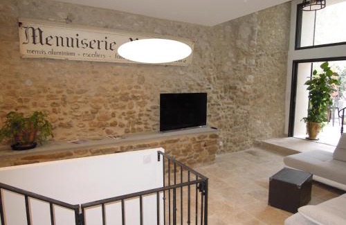 Cereste House | La Bourgade
