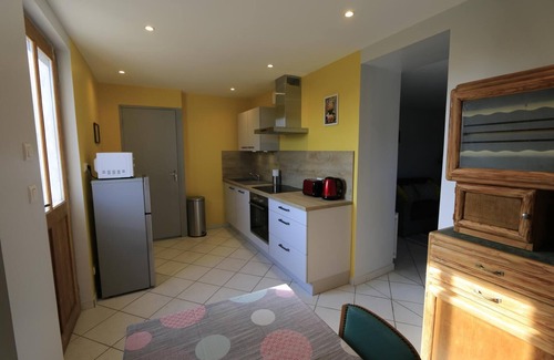 Creot House | La Bourgonie - CREOT