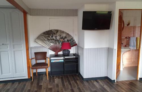 Langeac Apartment | LA BOURZEDE