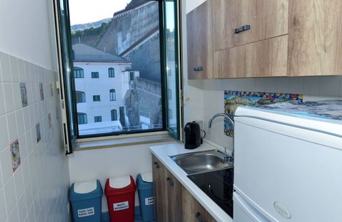 Piano di Sorrento Apartment | La Brezza Home