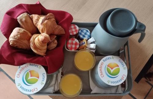 Boissy-le-Chatel Bed & Breakfast | La Briarde triple PDJ