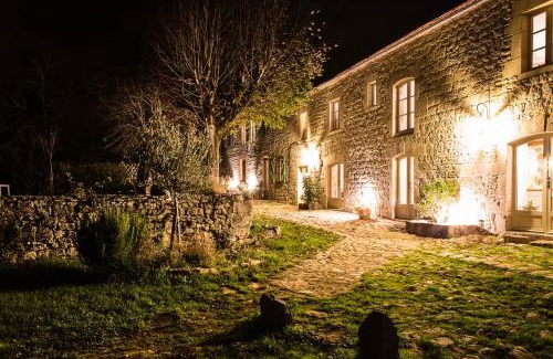 Saint-Michel-de-Bannieres Bed & Breakfast | La Bruyle - Chambre d'hôtes de charme