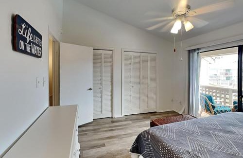 Harbor Oaks Apartment | La Buena Vida