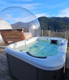 Saint-Julien-Vocance Bed & Breakfast | La Bulle d'Ardèche