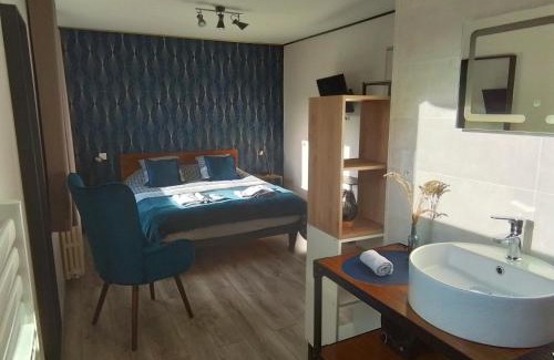Saint-Gildas-des-Bois Bed & Breakfast | La Célest'han chambre d'hôte "Digital détox"