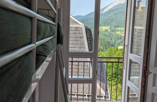 Saint-Pierre-de-Chartreuse Apartment | La Chartr’heureuse in the heart of the Park