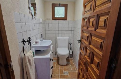 Mino de Medinaceli House | La Cabaña de Conquezuela