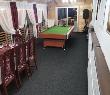 Fundu Moldovei House | La cabana lu' Vasile