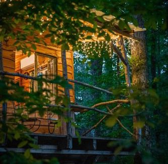 Philippeville Ski Chalet | La cabane aux écureuils