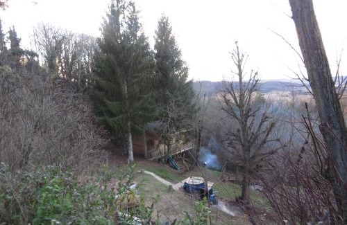 Ratieres Bed & Breakfast | La Cabane aux Sapins