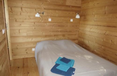 Ratieres Bed & Breakfast | La Cabane aux Sapins