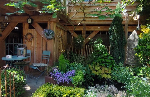 Laval Cabin | LA CABANE DU BON CHEMIN, SPA