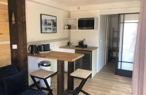 Aubepierre-Ozouer-le-Repos House | La cabane du pêcheur - Lodges de Bonfruit