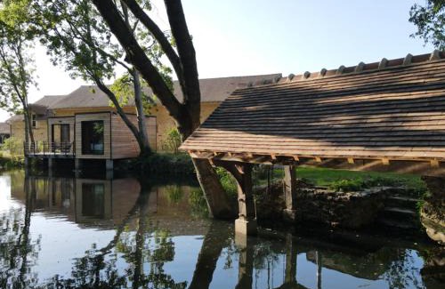 Aubepierre-Ozouer-le-Repos House | La cabane du pêcheur - Lodges de Bonfruit