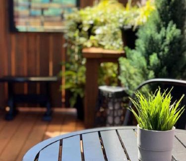 Astoria Apartment | La Cabane Noire