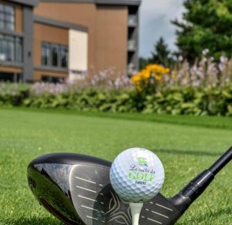 Beauceville Hotel | La Cache du Golf