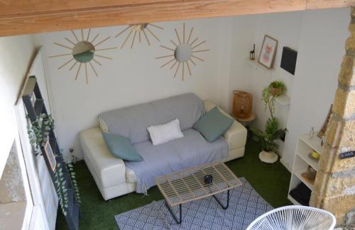 Aigues-Vives Bed & Breakfast | La Cachette