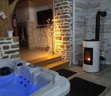 Saint-Mars-sur-la-Futaie Villa | la caliente