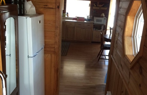 Cormierville Ski Chalet | La Camp on the river