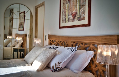 Blauzac Bed & Breakfast | La Capitelle -Le Mas des Aires