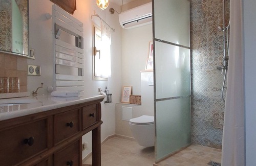 Blauzac Bed & Breakfast | La Capitelle -Le Mas des Aires